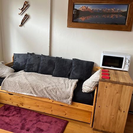 Bright Refurbished Apartment - Central אוש מראה חיצוני תמונה