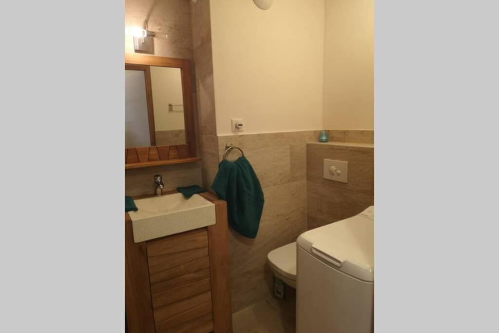 Bright Refurbished Apartment - Central אוש מראה חיצוני תמונה